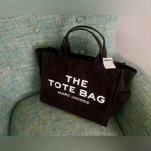 Marc Jacobs tote bag